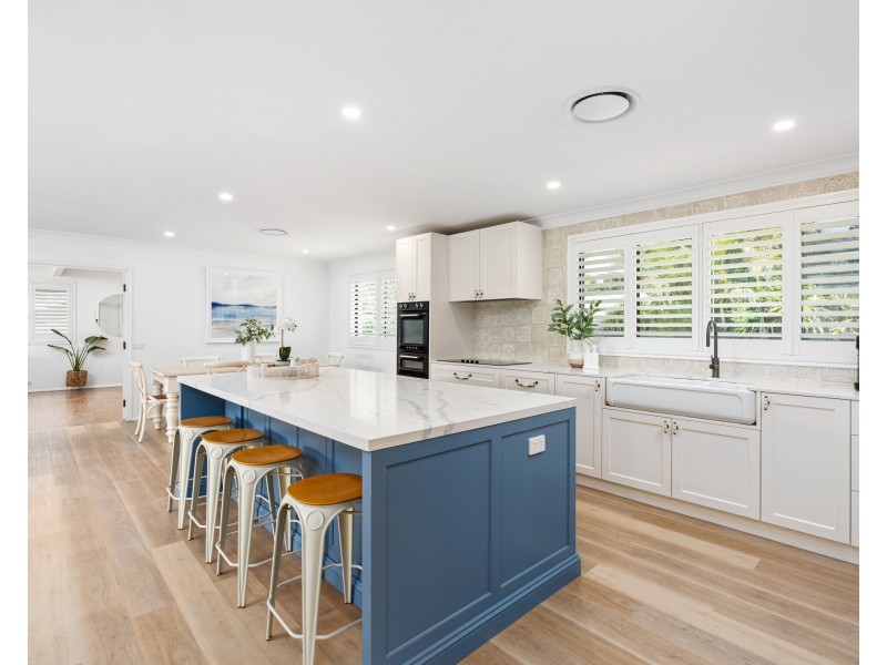 8 Craigend Street, Wyoming NSW 2250