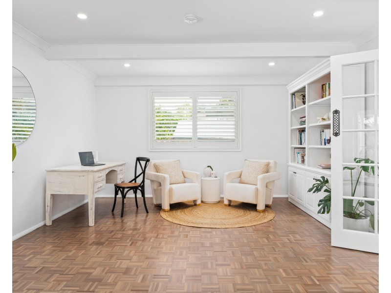 8 Craigend Street, Wyoming NSW 2250