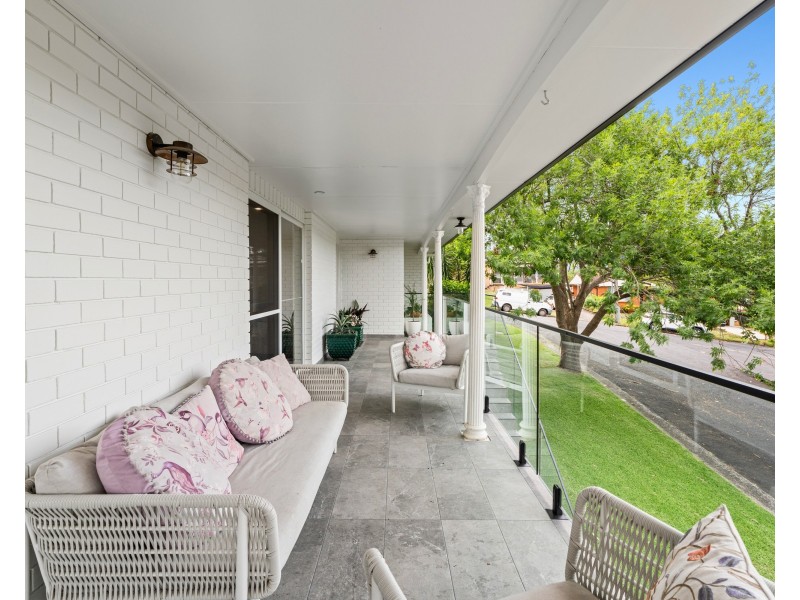 8 Craigend Street, Wyoming NSW 2250