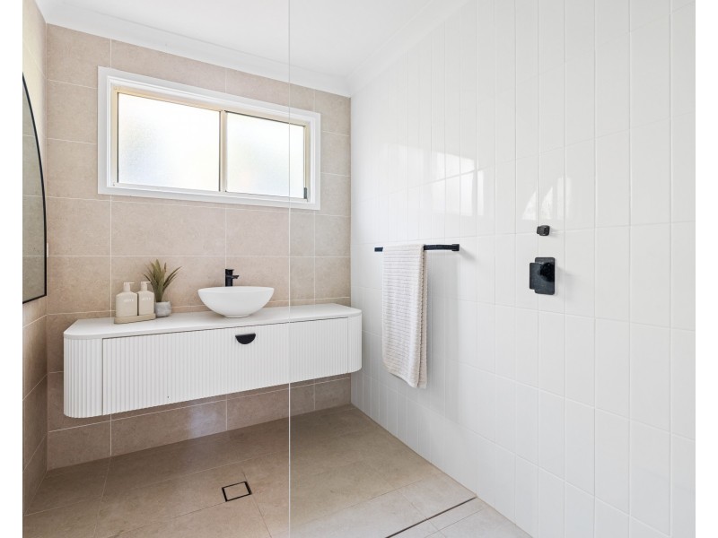 5 River Street, Springfield NSW 2250