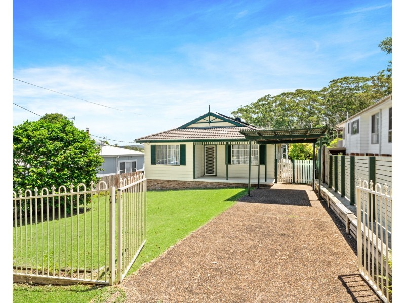 5 River Street, Springfield NSW 2250