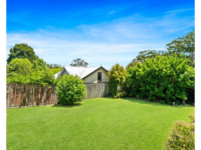 5 River Street, Springfield NSW 2250