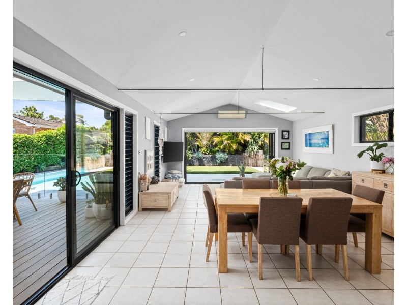 13 Marlowe Road, Bateau Bay NSW 2261