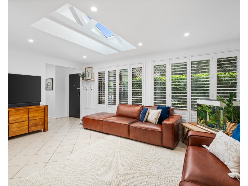 26 Calantha Drive, Wyoming NSW 2250