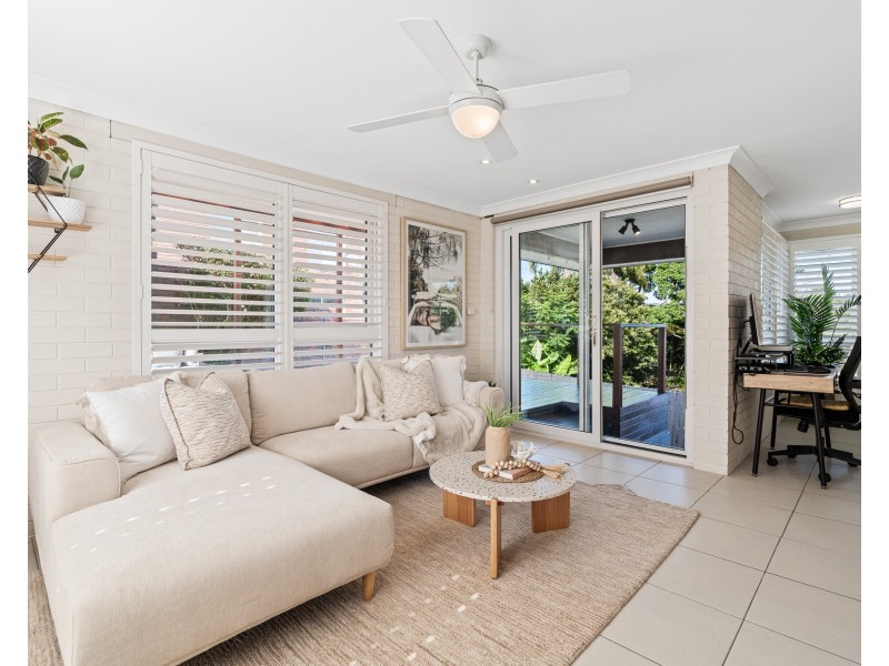 27 Maple Street, Wyoming NSW 2250