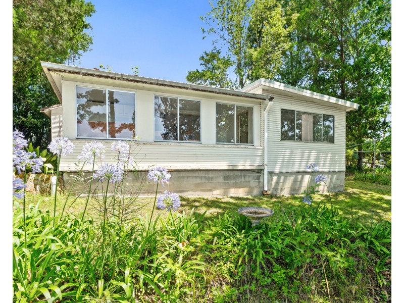 99 The Ridgeway, Lisarow NSW 2250