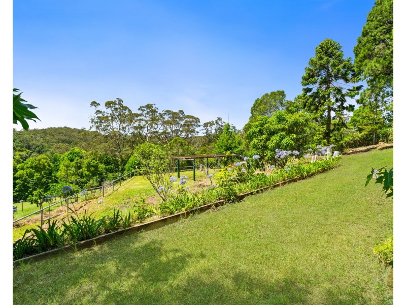 99 The Ridgeway, Lisarow NSW 2250