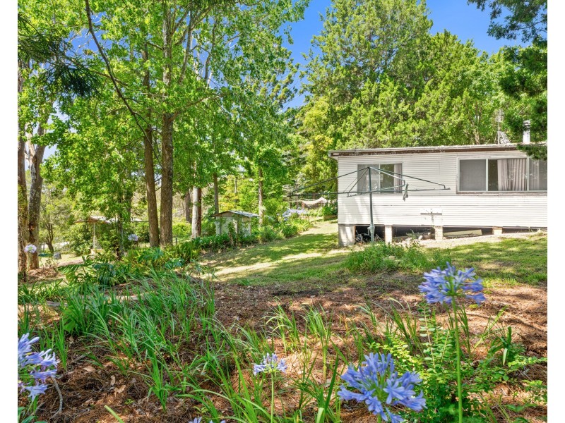 99 The Ridgeway, Lisarow NSW 2250
