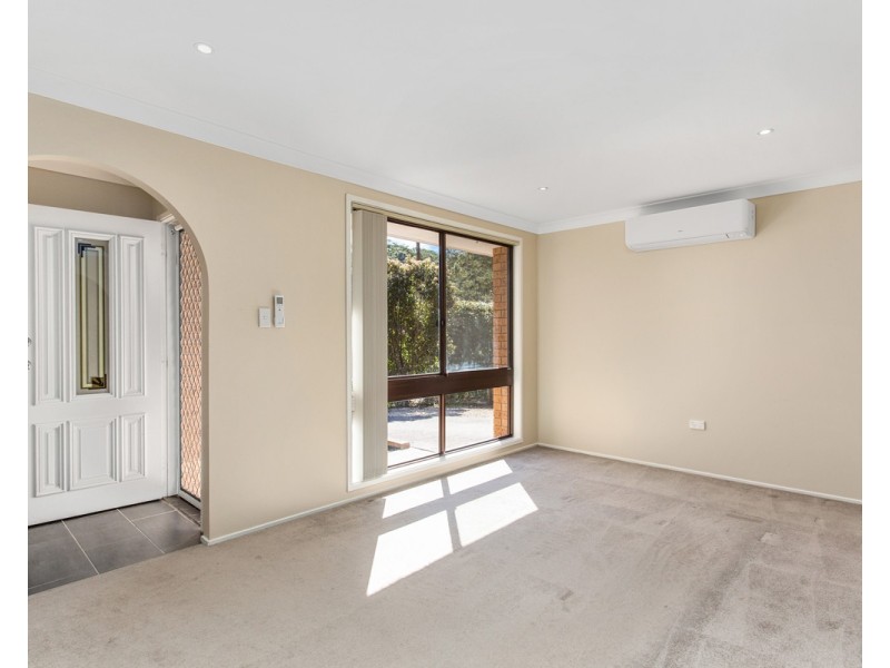 6 Ferntree Close, Wyoming NSW 2250