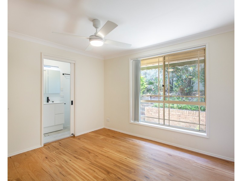1/26 Robinia Parade, Springfield NSW 2250