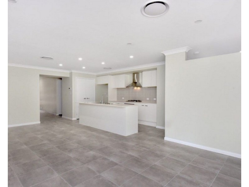 2/42 Reeves Street, Narara NSW 2250