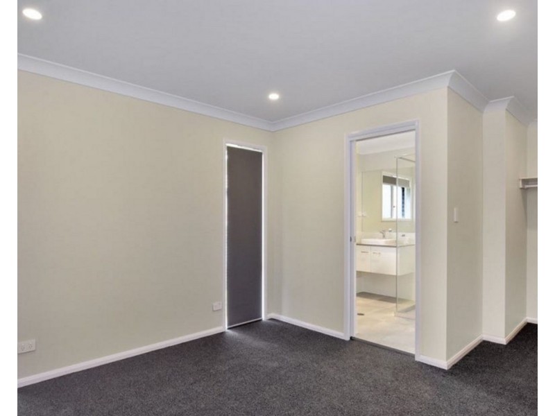 2/42 Reeves Street, Narara NSW 2250