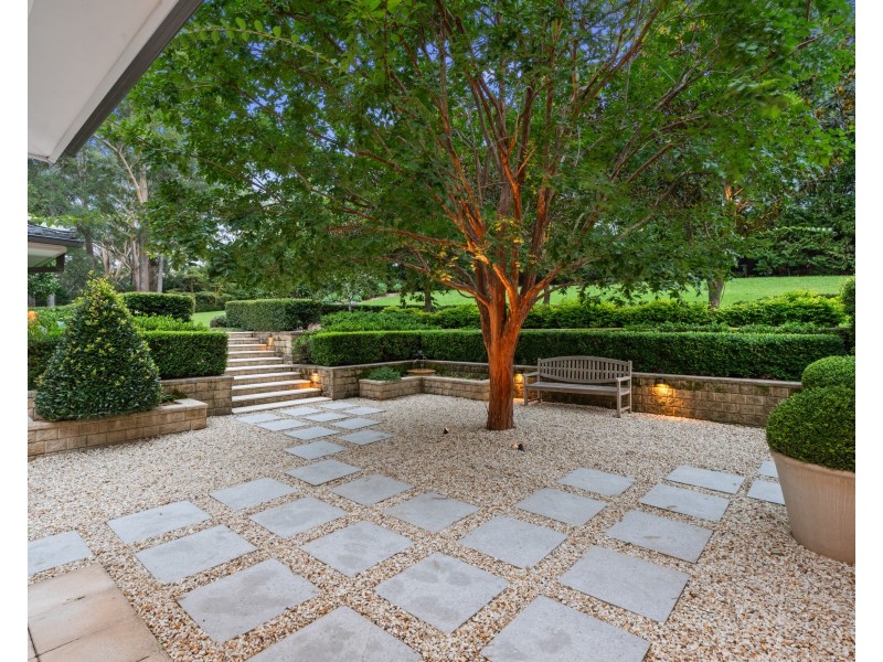 1 Blaxland Court, Terrigal NSW 2260