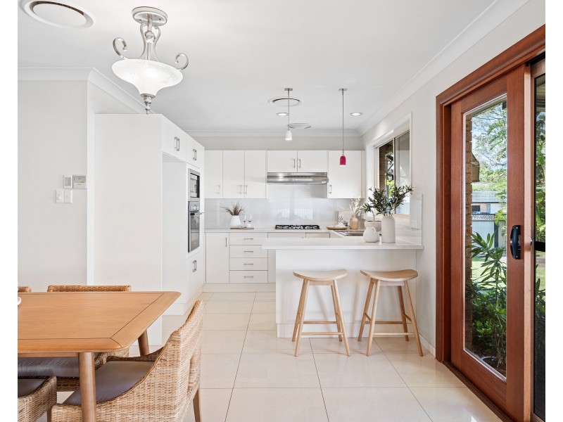 16 Arrawarra Street, Narara NSW 2250