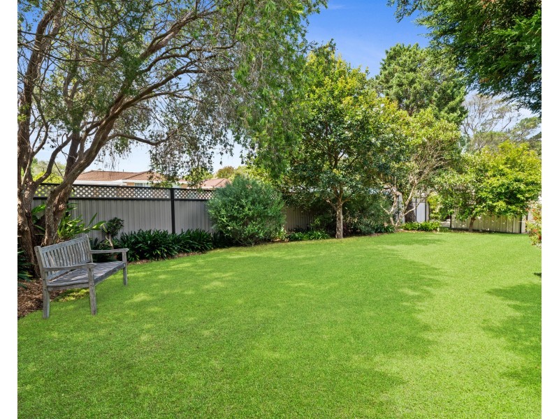 16 Arrawarra Street, Narara NSW 2250