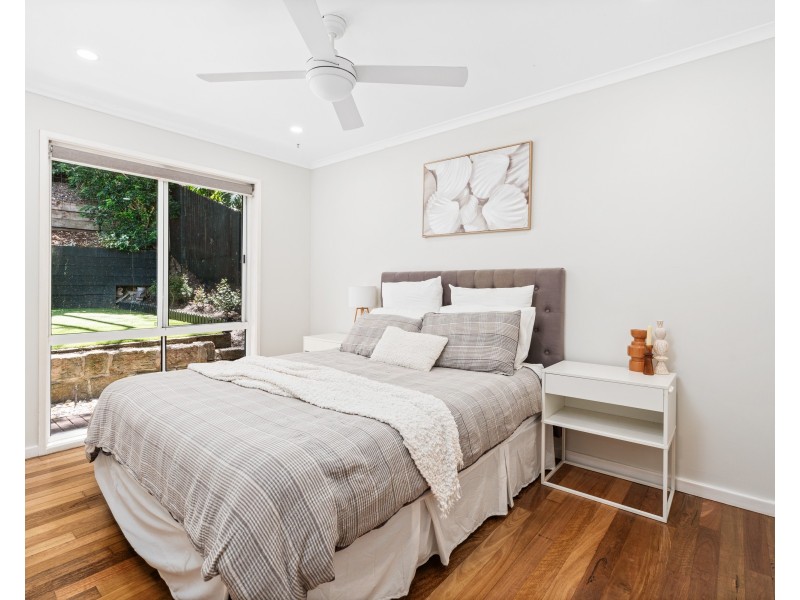 35 & 35a Alison Road, Springfield NSW 2250