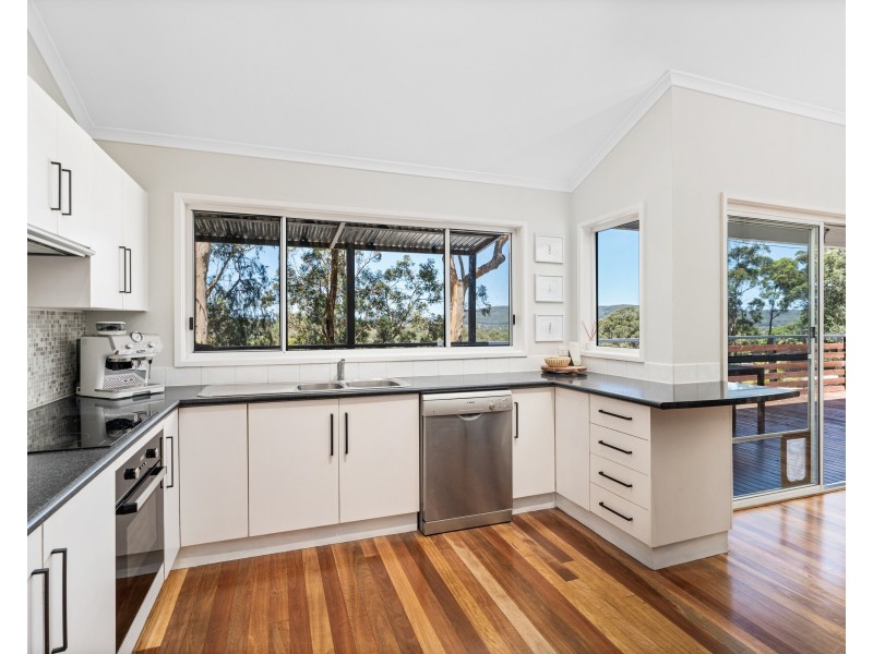 35 & 35a Alison Road, Springfield NSW 2250