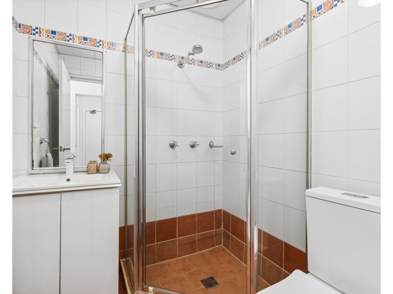 28/19-21 Central Coast Highway, West Gosford NSW 2250