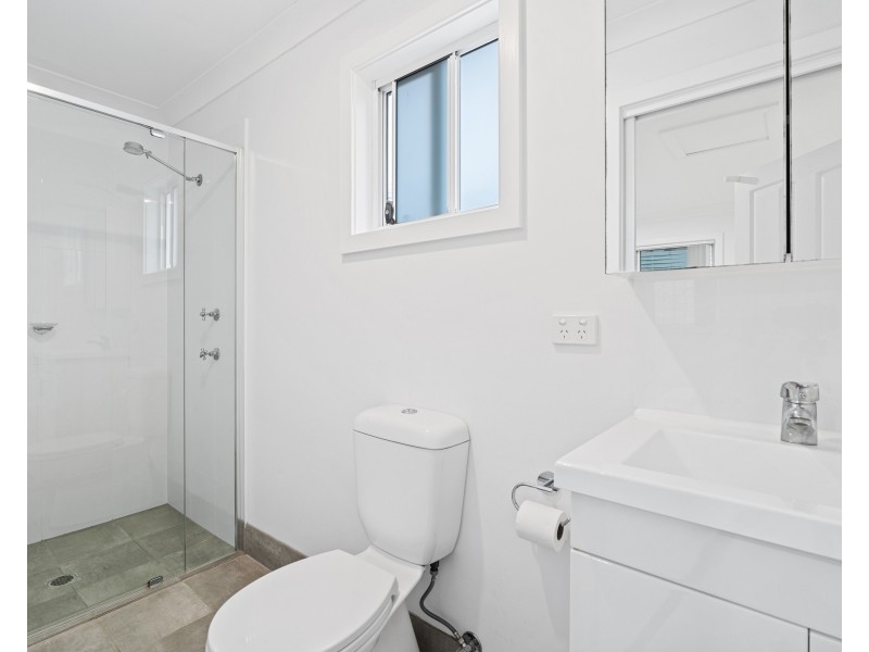 106a Glennie Street, Wyoming NSW 2250