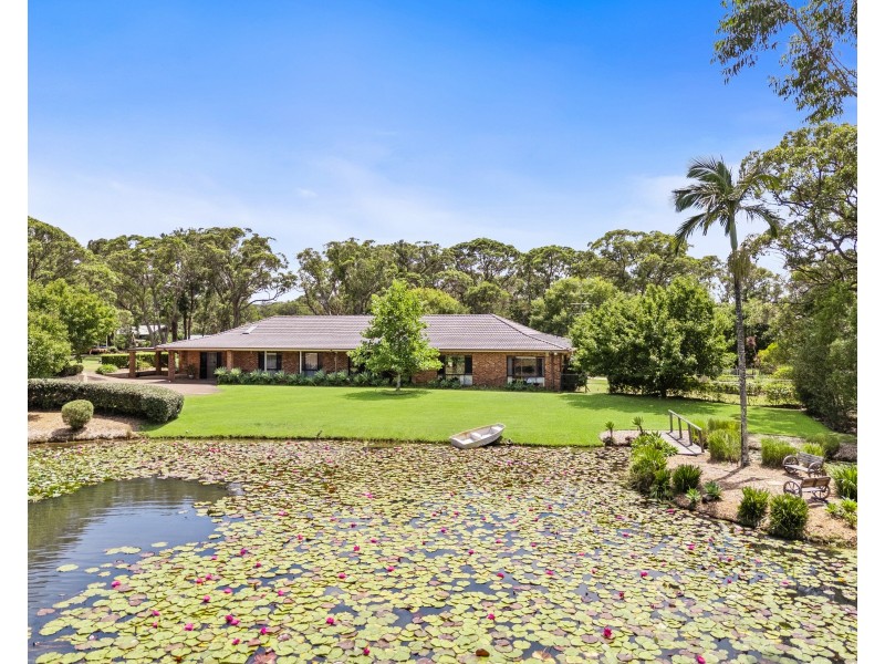 37 Currawong Road, Wamberal NSW 2260