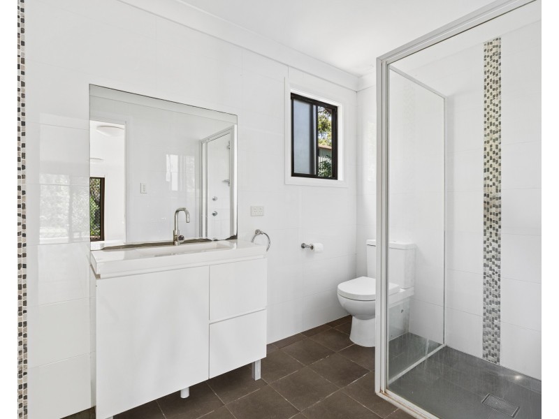 37 Currawong Road, Wamberal NSW 2260