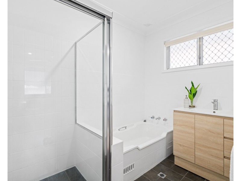 23 Joyce Avenue, Wyoming NSW 2250