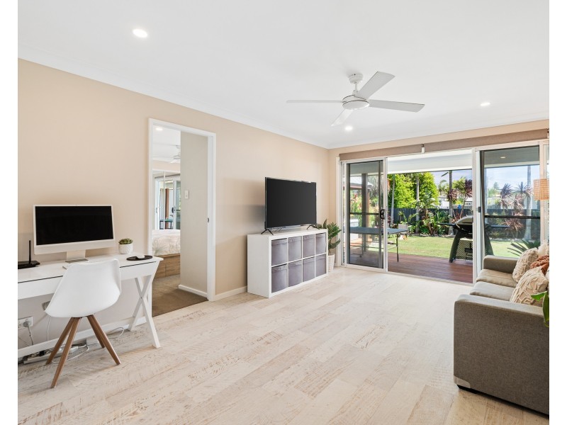 33 Coogee Avenue, The Entrance North NSW 2261