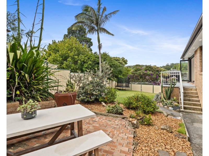 8 Egerton Place, Wyoming NSW 2250