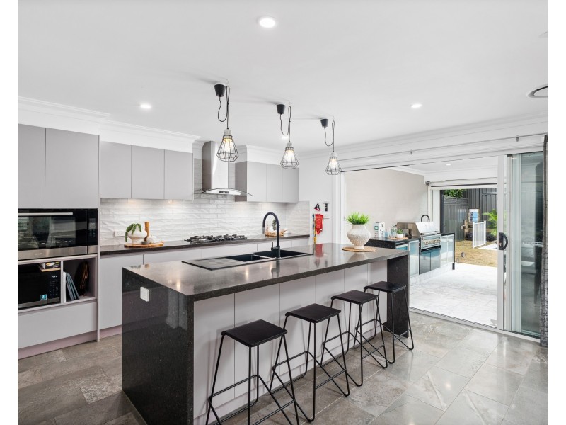 14 Kemp Close, Springfield NSW 2250