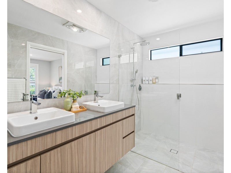 5 Allegra Lane, Narara NSW 2250