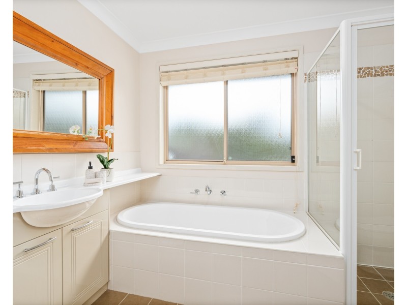 3 Churchill Street, Bateau Bay NSW 2261