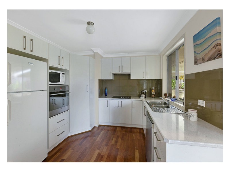 70 James Sea Drive, Green Point NSW 2251