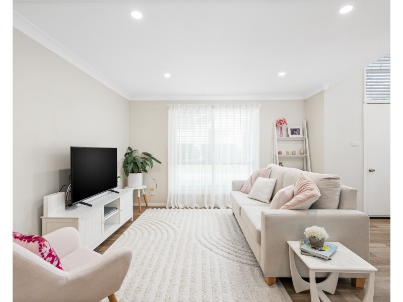 7/4 Parsons Road, Lisarow NSW 2250