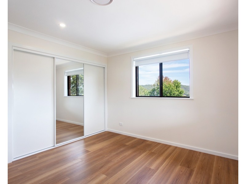 8 Holcombe Avenue, Narara NSW 2250