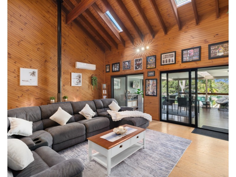 4 Lakala Avenue, Springfield NSW 2250