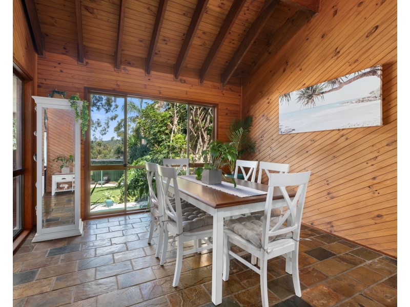 4 Lakala Avenue, Springfield NSW 2250