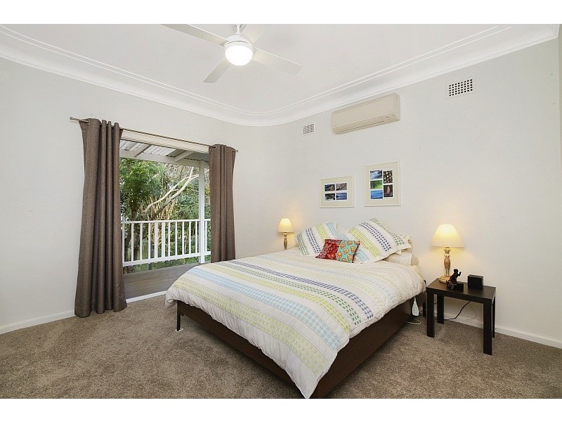 8 Barinya Lane, Springfield NSW 2250