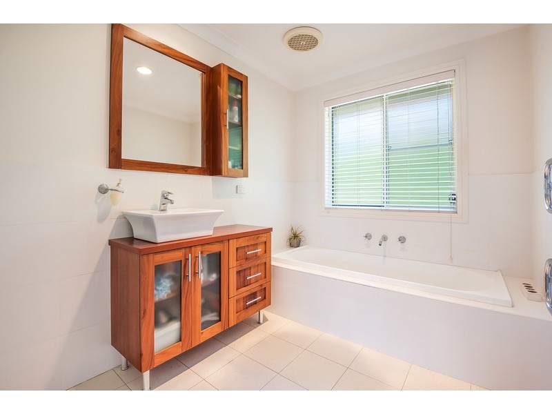 14 Kings Avenue, Terrigal NSW 2260