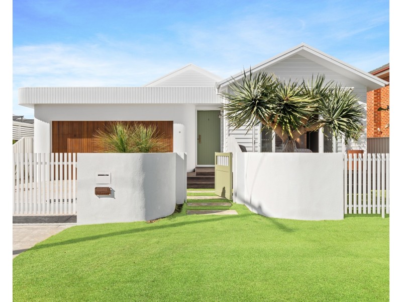 11 Manly Parade, The Entrance North NSW 2261