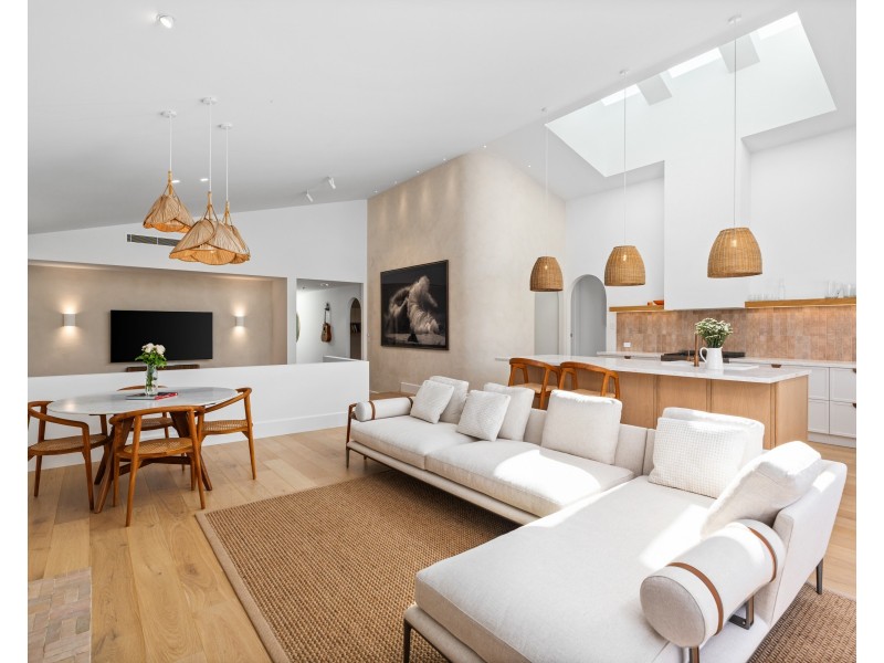 11 Manly Parade, The Entrance North NSW 2261