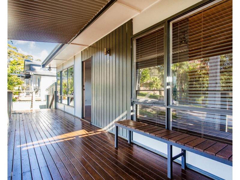 11 Old Tumbi Road, Wamberal NSW 2260