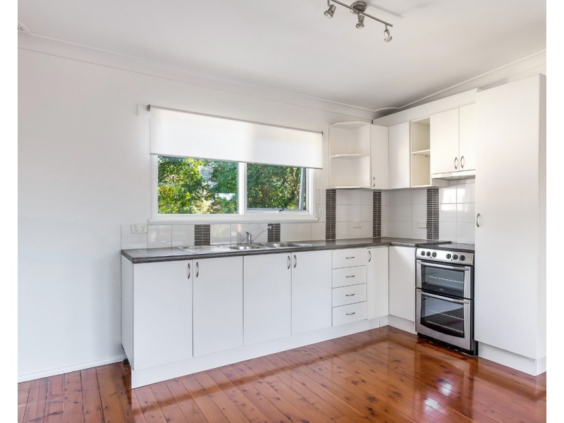 11 Old Tumbi Road, Wamberal NSW 2260