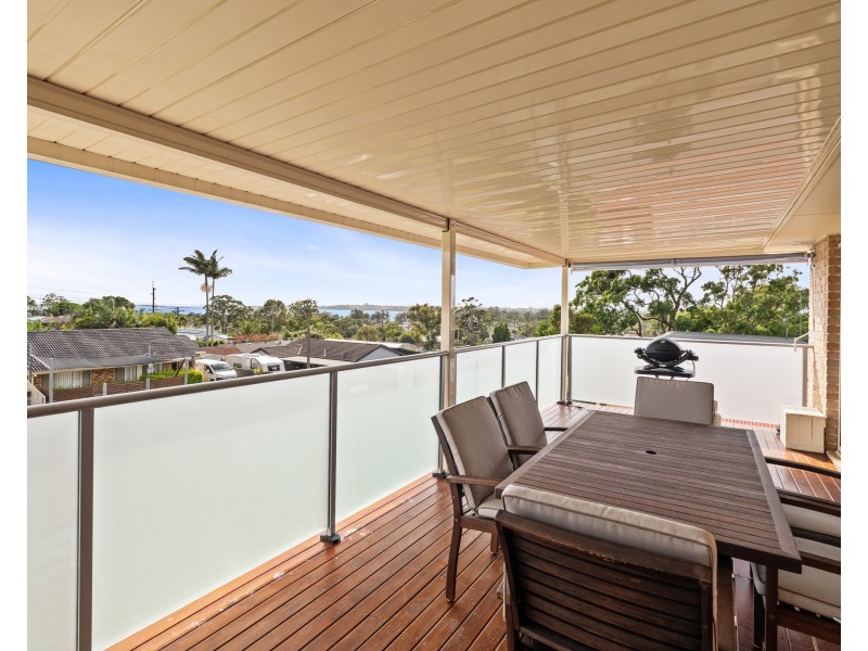 4 Strickland Road, Killarney Vale NSW 2261