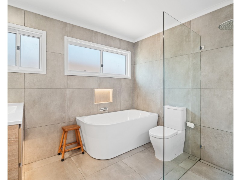 25 River Street, Springfield NSW 2250