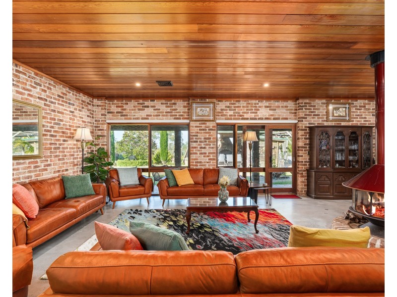 25 Kelynack Road, Mangrove Mountain NSW 2250