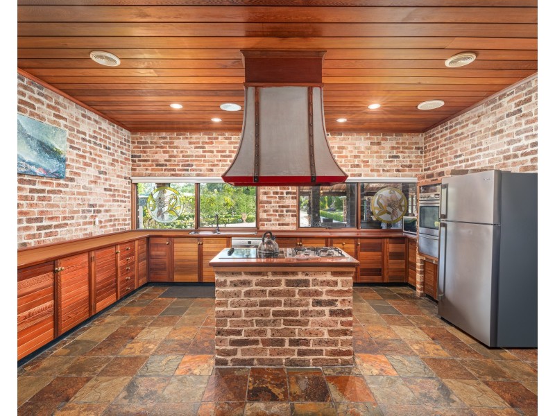 25 Kelynack Road, Mangrove Mountain NSW 2250