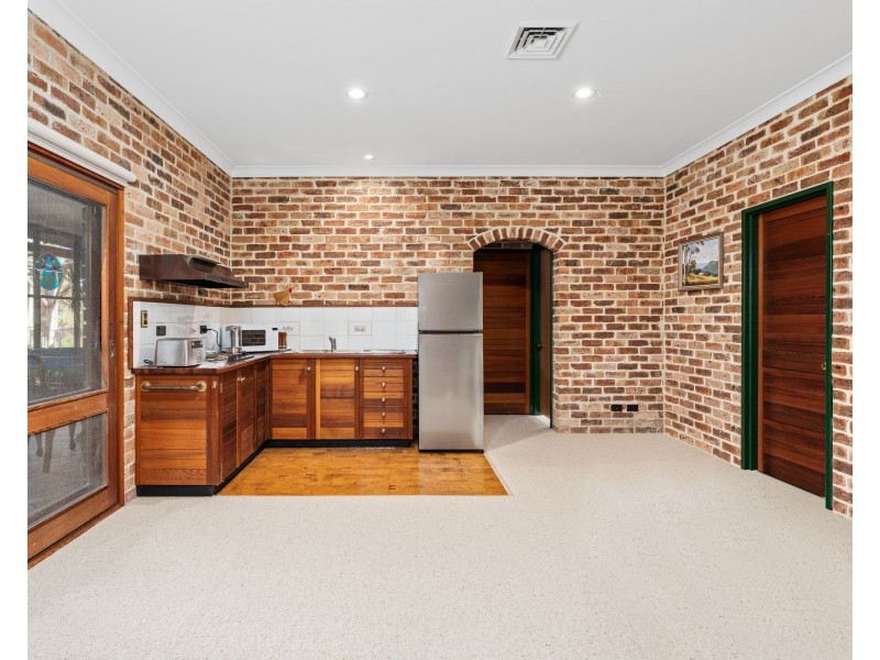 25 Kelynack Road, Mangrove Mountain NSW 2250