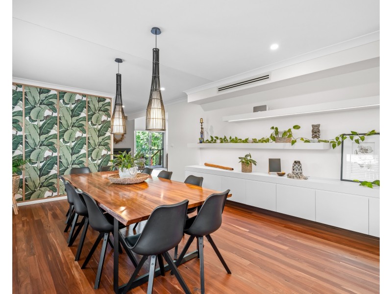 54 Forresters Beach Road, Forresters Beach NSW 2260