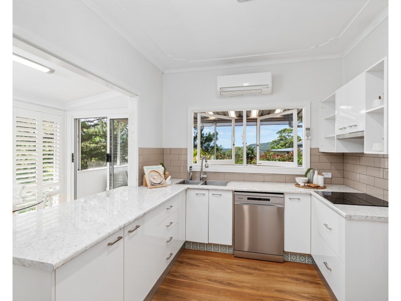 31 Dolly Avenue, Springfield NSW 2250