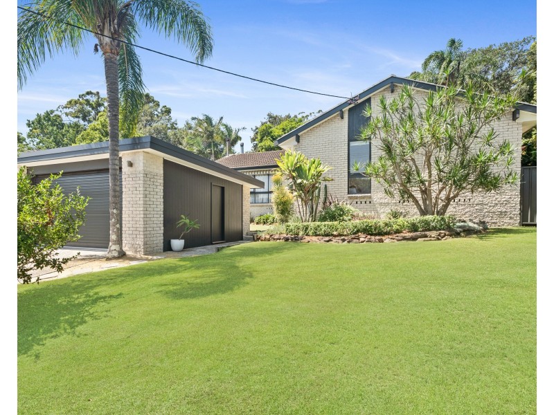 49 Beaumont Avenue, Wyoming NSW 2250